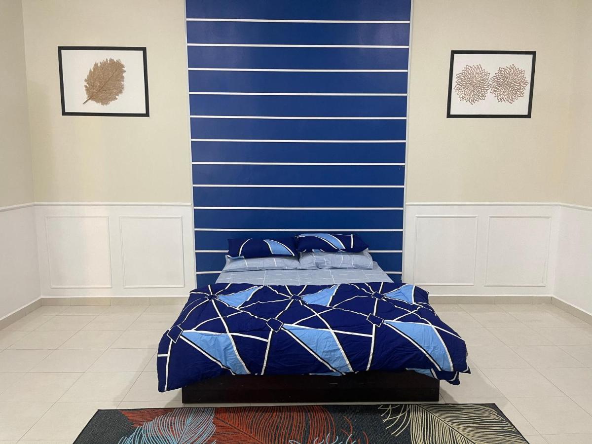 No 61 Nazirin Homestay Tmn Indah Raya 2 Manjung 루무트 외부 사진